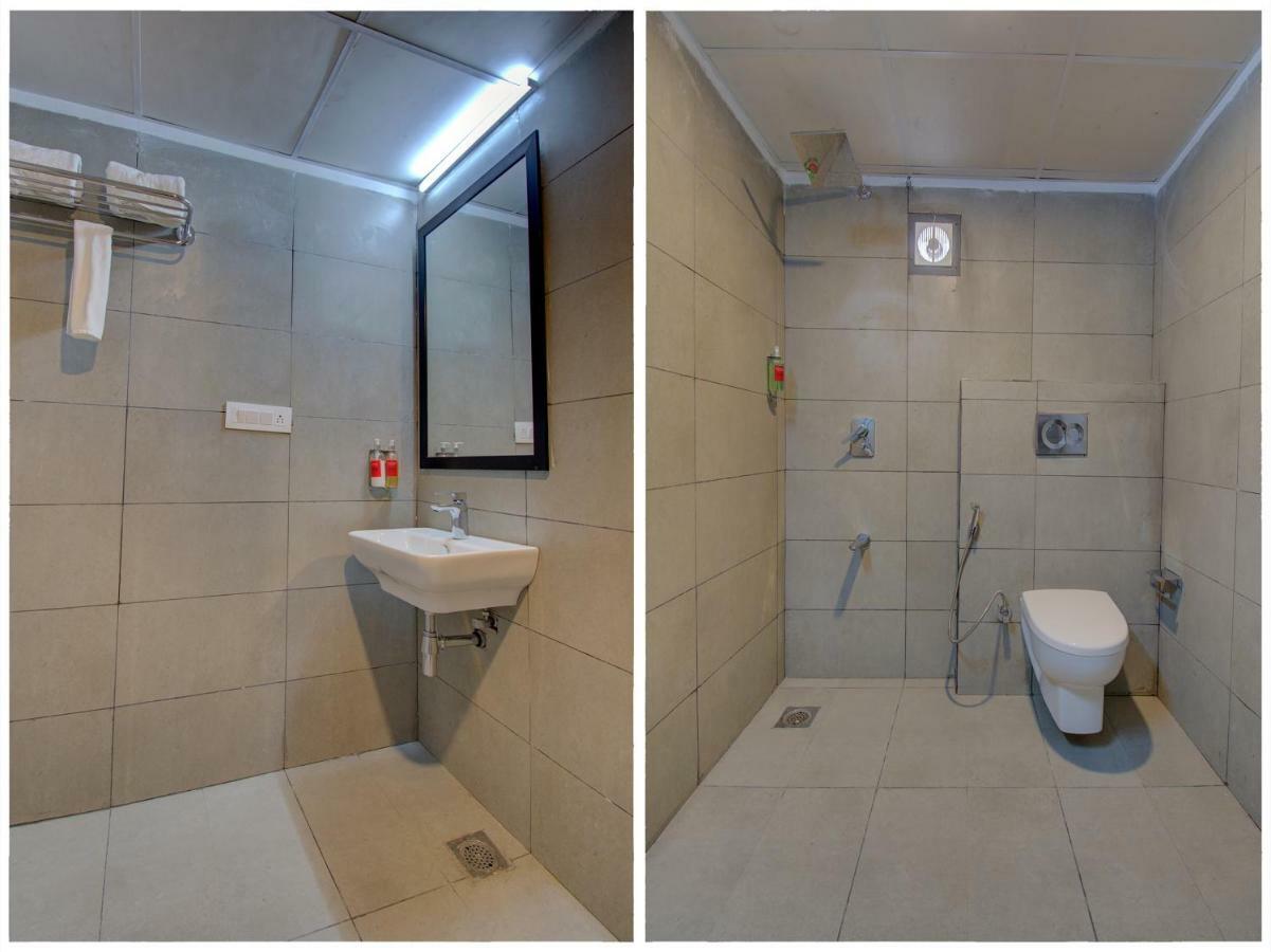 Oyo Townhouse 150 Shreyas Colony Hotel Ahmadábád Kültér fotó