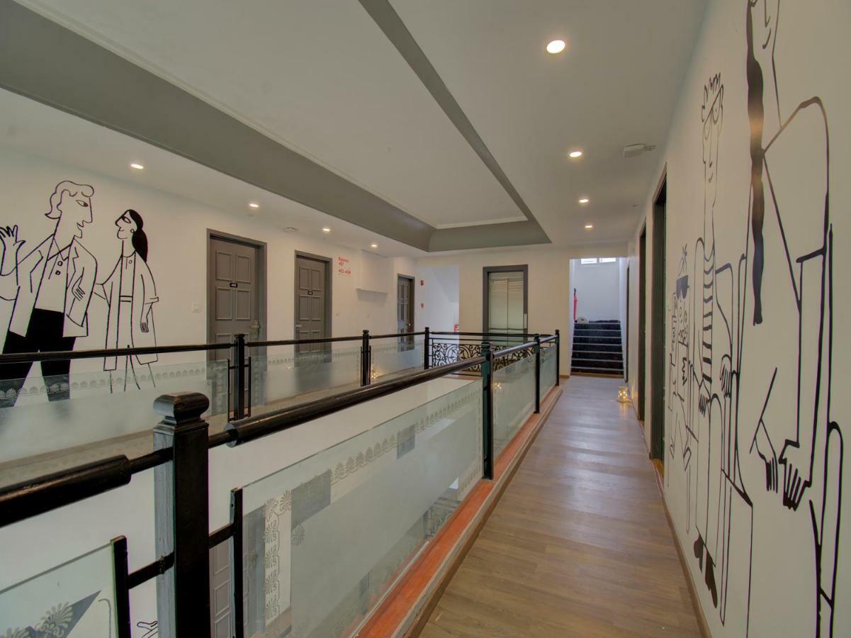 Oyo Townhouse 150 Shreyas Colony Hotel Ahmadábád Kültér fotó